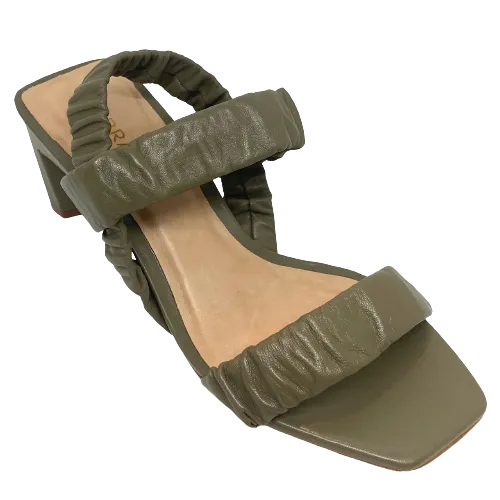 Carrano ruched leather heels (Khaki)